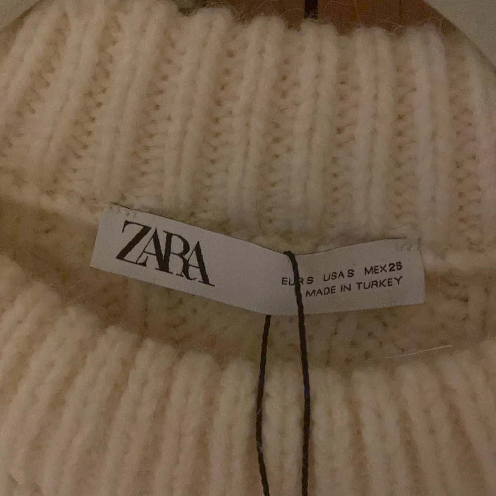 NWT Zara Sweater Top - Picture 3 of 4
